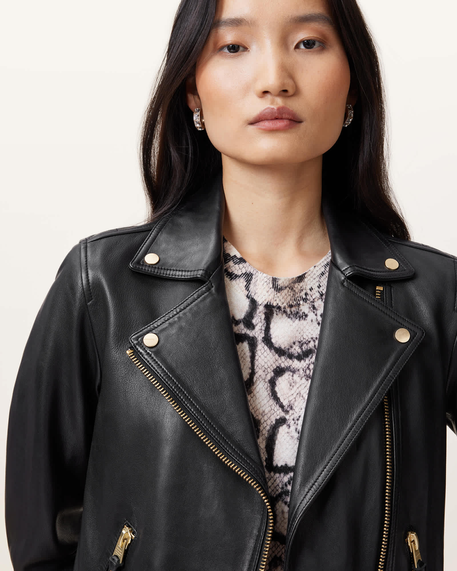 Womens Iconic Fit Black Moto Style Leather Jacket