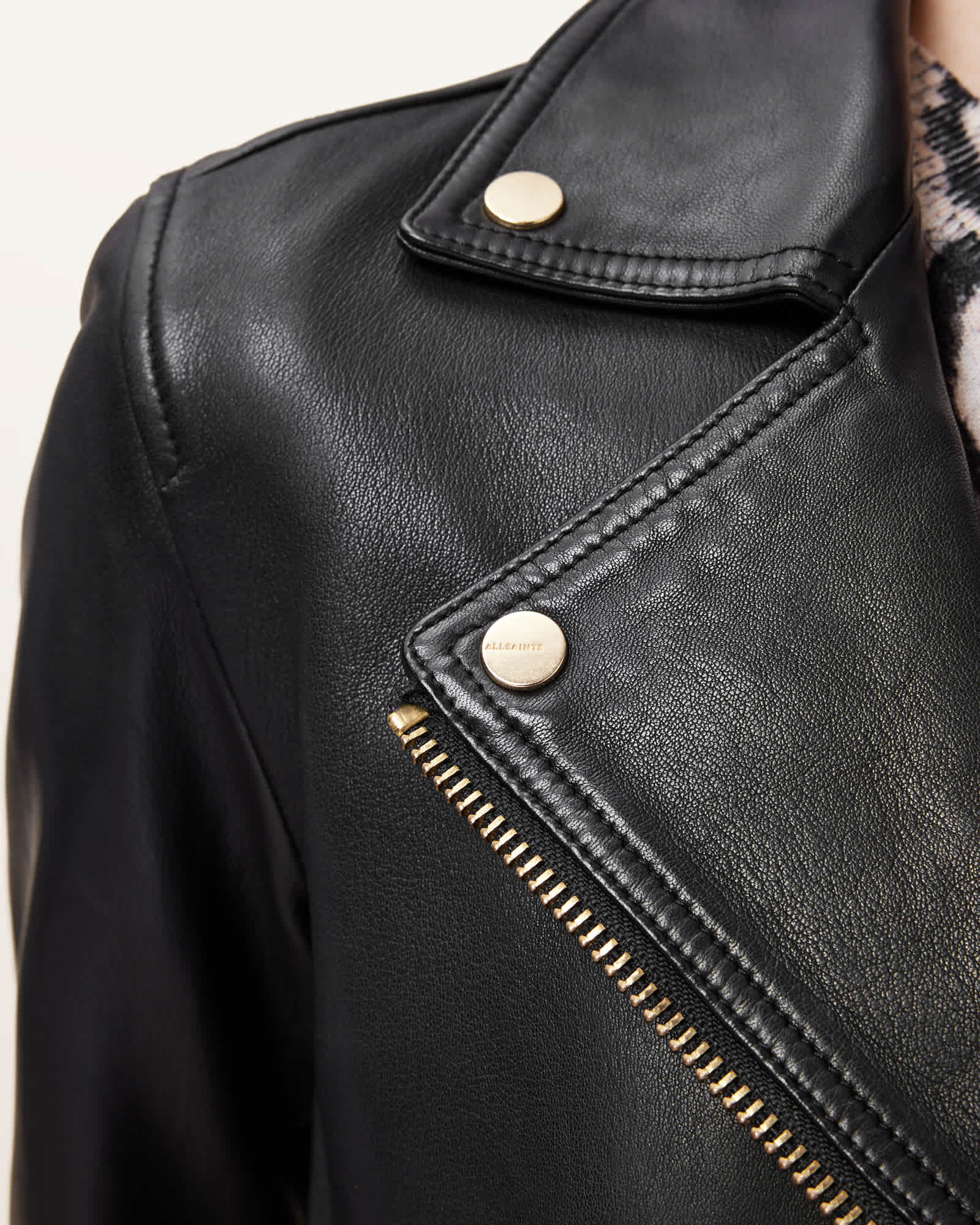 Womens Iconic Fit Black Moto Style Leather Jacket